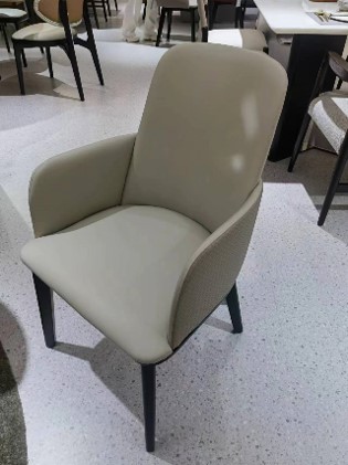 AK5716A DINING CHAIR