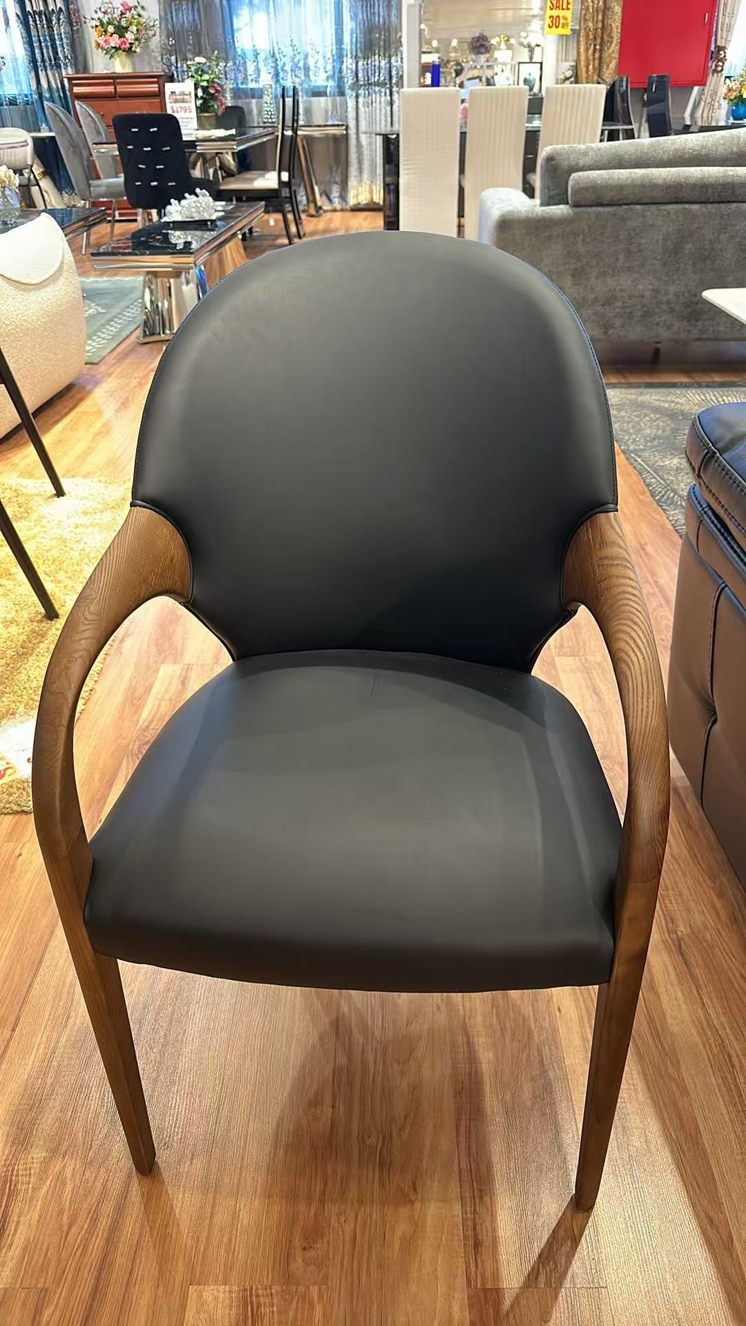 2330 Dining Chair